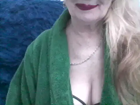 CarlyTreat online show from 02-22-25, 06:19