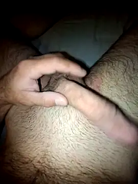 Snapshot of greg2917 chatting on 09-16-25, 02:12 greg2917 online show from 09-16-25, 02:12