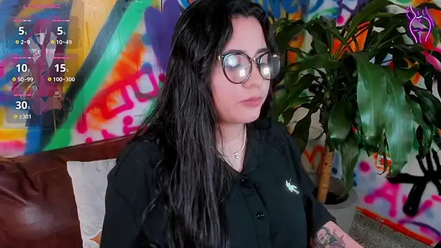 Liana Bernocchi online show from 10-29-25, 10:00