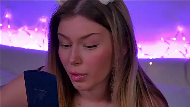 LiliaBianka online show from 01-13-25, 12:45