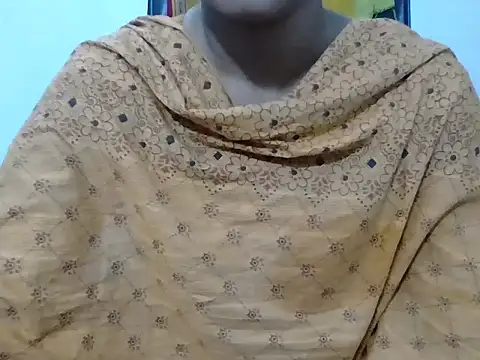 Snapshot of Chitrani- chatting on 02-20-26, 07:14 Chitrani- online show from 02-20-26, 07:14