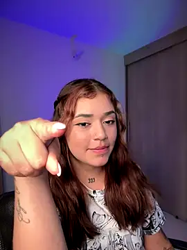 JoselinFlower  online show from 12-02-24, 03:37