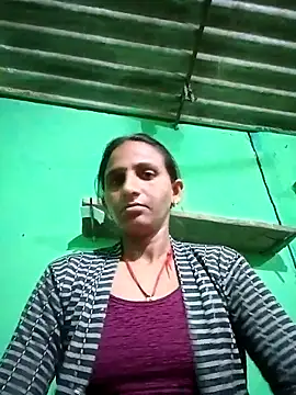 Baby  Shreya online show from 10-28-25, 09:39