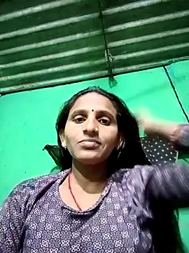 Baby  Shreya online show from 12-15-25, 03:05