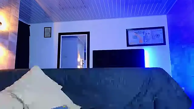 AsmodeoCox online show from 03-04-25, 06:15