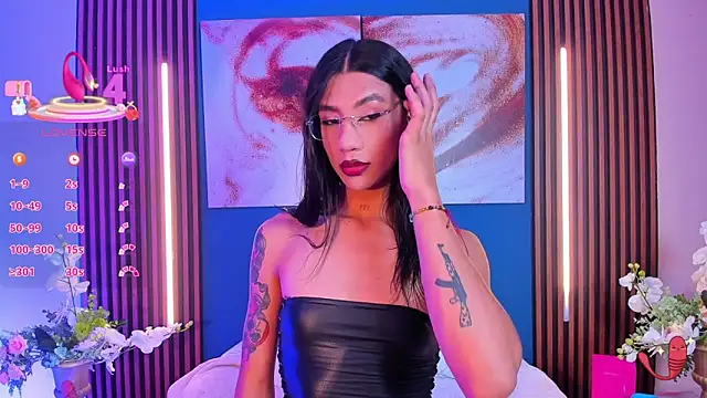 sofiaa grey  online show from 09-29-25, 01:49