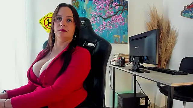 maite mike online show from 12-18-24, 12:18