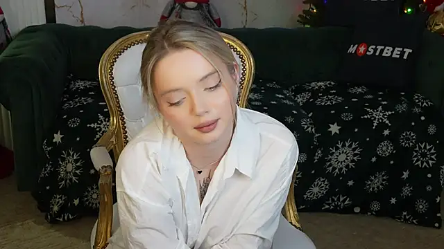 Cassy-Celestial  online show from 12-25-24, 05:48