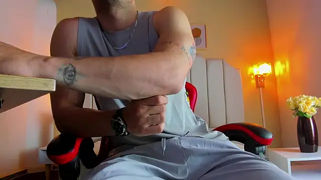 juan prior online show from 12-16-25, 01:05