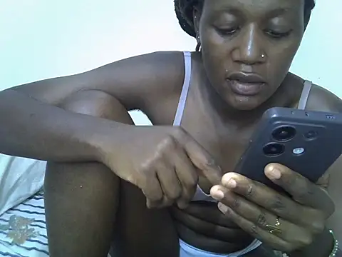 pretty alma20 online show from 02-15-25, 08:11