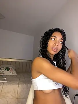 nicoleebony1 online show from 06-26-26, 04:00