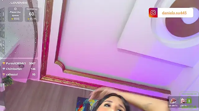 Snapshot of milan_delrey chatting on 12-14-24, 10:07 milan delrey online show from 12-14-24, 10:07