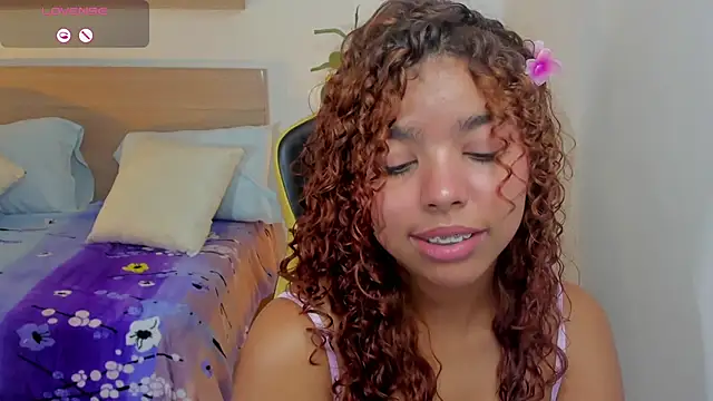 aurora rodriguez online show from 01-15-25, 03:29