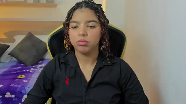 aurora rodriguez online show from 02-15-25, 12:43