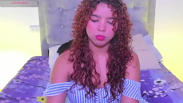 aurora rodriguez online show from 03-08-25, 03:39