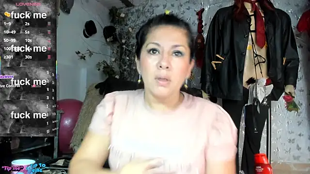 Snapshot of Erlinda-engel chatting on 07-10-26, 12:08 Erlinda-engel online show from 07-10-26, 12:08