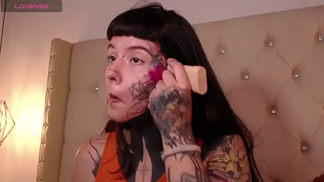 SylveonFox online show from 12-08-24, 02:30