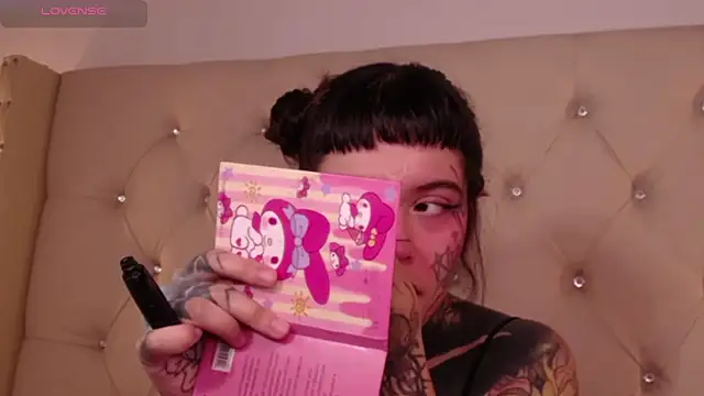 SylveonFox online show from 12-20-24, 12:38