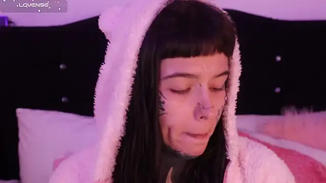 SylveonFox online show from 02-14-25, 09:10