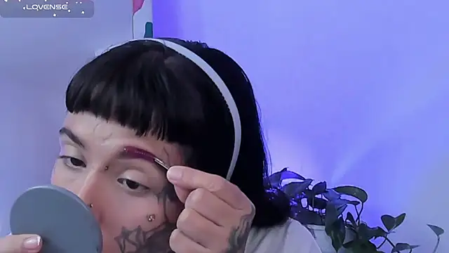 SylveonFox online show from 03-17-25, 08:09