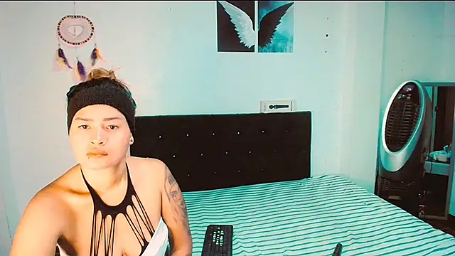 2girlsdream  online show from 09-17-25, 08:16