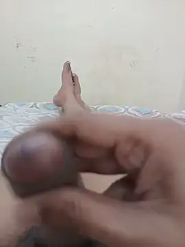 Snapshot of AUNTY1984 chatting on 05-22-26, 08:53 AUNTY1984 online show from 05-22-26, 08:53