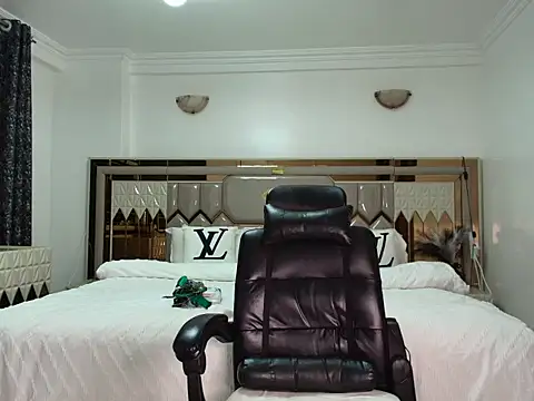 ebony shilly3 online show from 01-19-26, 12:47