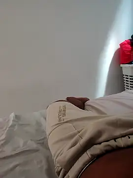 juniorxxx14 online show from 02-12-26, 06:47