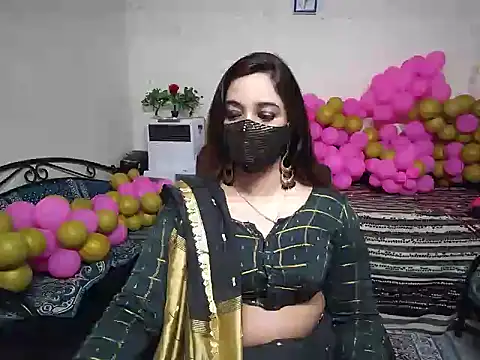 Arushisingh8888 online show from 12-17-24, 08:56