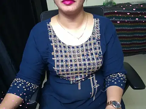 Arushisingh8888 online show from 12-04-25, 01:09