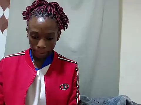 Snapshot of khakiline chatting on 09-27-25, 03:06 khakiline online show from 09-27-25, 03:06