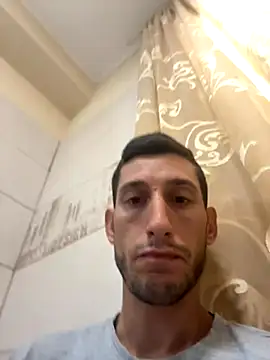 Snapshot of Gionnytav chatting on 10-04-25, 06:44 Gionnytav online show from 10-04-25, 06:44