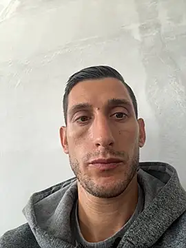 Snapshot of Gionnytav chatting on 10-22-25, 08:58 Gionnytav online show from 10-22-25, 08:58