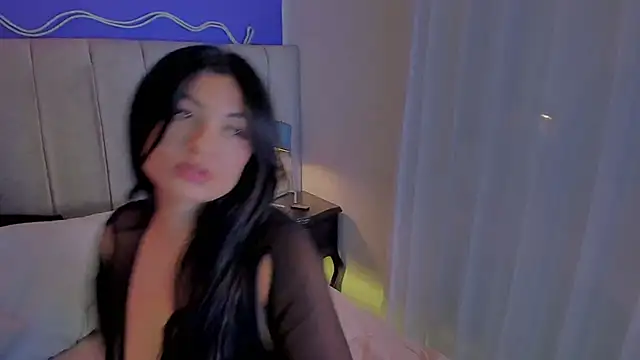 Snapshot of EvaaStevens chatting on 05-27-26, 08:06 EvaaStevens online show from 05-27-26, 08:06
