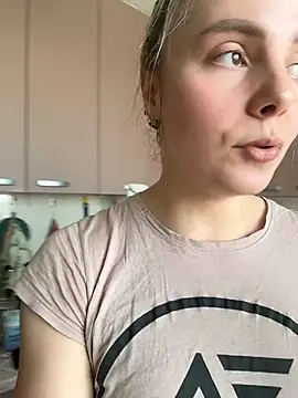 Snapshot of AlisaKissss chatting on 02-26-26, 07:18 AlisaKissss online show from 02-26-26, 07:18