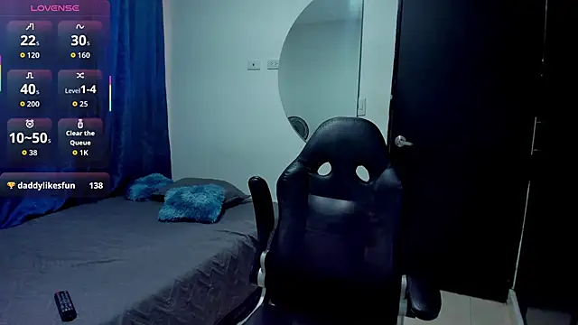 Snapshot of valentino_santoss chatting on 09-30-25, 12:21 valentino santoss online show from 09-30-25, 12:21