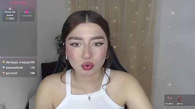 mily thomson b  online show from 01-17-25, 11:29