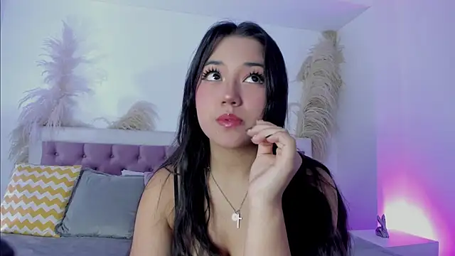 Emelyy Carter online show from 02-13-25, 07:42