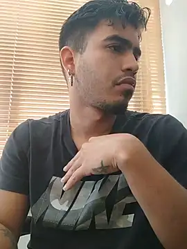 Snapshot of jaden_98_ chatting on 12-13-25, 09:20 jaden 98 online show from 12-13-25, 09:20