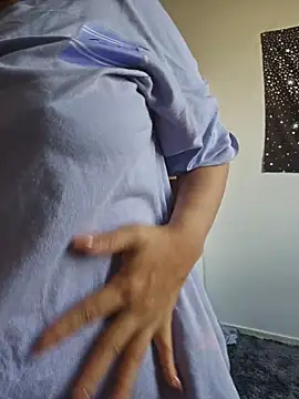 sweetcoralinee online show from 03-25-26, 03:07