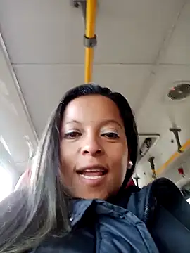 lolitaaaa2222 online show from 10-05-25, 11:52