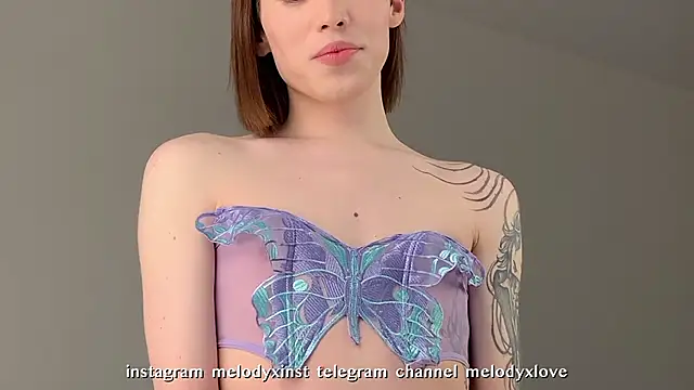 Snapshot of melodyxlove chatting on 03-23-25, 06:26 melodyxlove online show from 03-23-25, 06:26