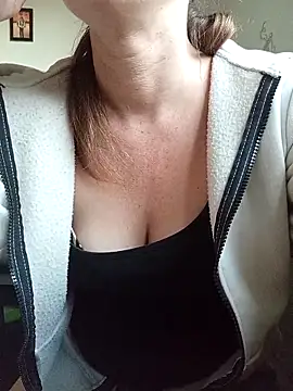 Ladyluder88 online show from 09-19-25, 05:13