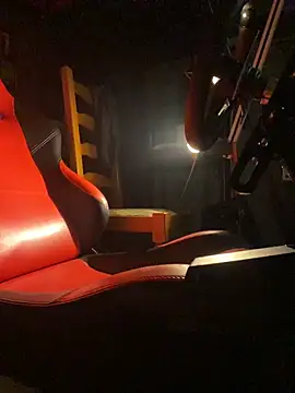 Snapshot of Flouflolutin chatting on 11-04-25, 08:52 Flouflolutin online show from 11-04-25, 08:52