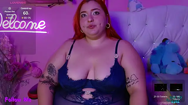 Snapshot of HECATE_23 chatting on 01-31-25, 01:23 HECATE 23 online show from 01-31-25, 01:23
