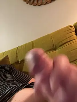 Snapshot of bigdhali chatting on 01-01-25, 10:13 bigdhali online show from 01-01-25, 10:13