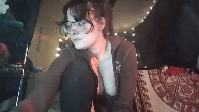 EyaDivine1 online show from 01-19-25, 09:45