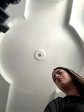 emiss  online show from 09-25-25, 03:05