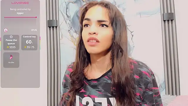 Snapshot of Rubi_30 chatting on 03-15-26, 12:11 Rubi 30 online show from 03-15-26, 12:11