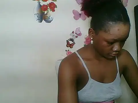 Snapshot of HotJeylee chatting on 09-16-25, 01:01 HotJeylee online show from 09-16-25, 01:01